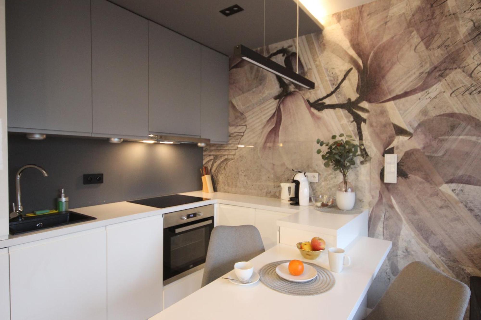 Viva Lila Apartment, Free Parking, Close To Vistula River - By Homelike Apartment *